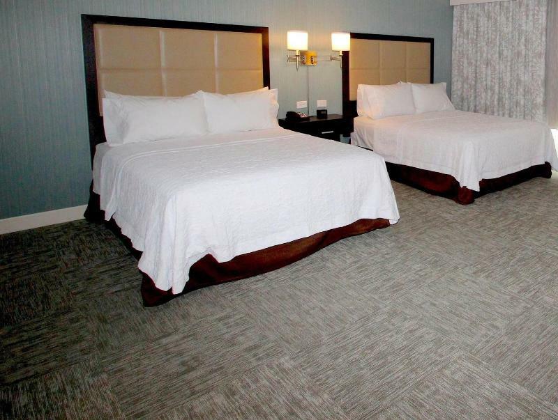 Hampton Inn- 3*